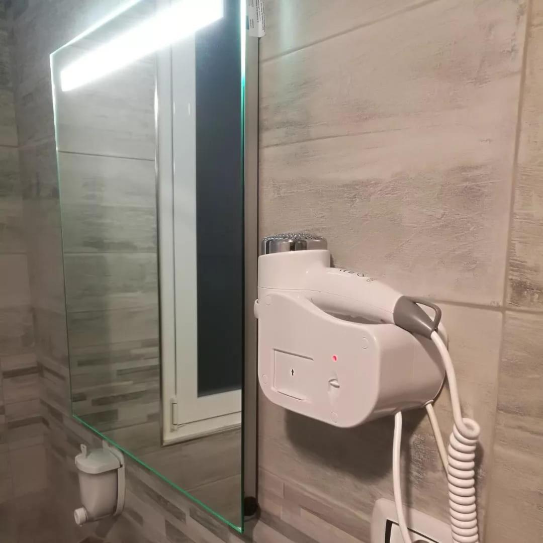 Settimo Sole Affitta Camere Taranto Bagian luar foto